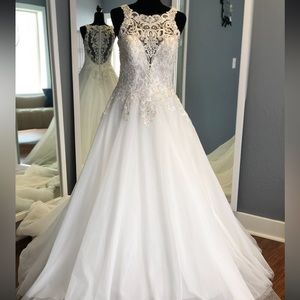 Mori Lee Katie a-line Wedding Dress size 8